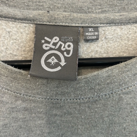 XL Men’s LRG Crewneck, Grey - Picture 2 of 4